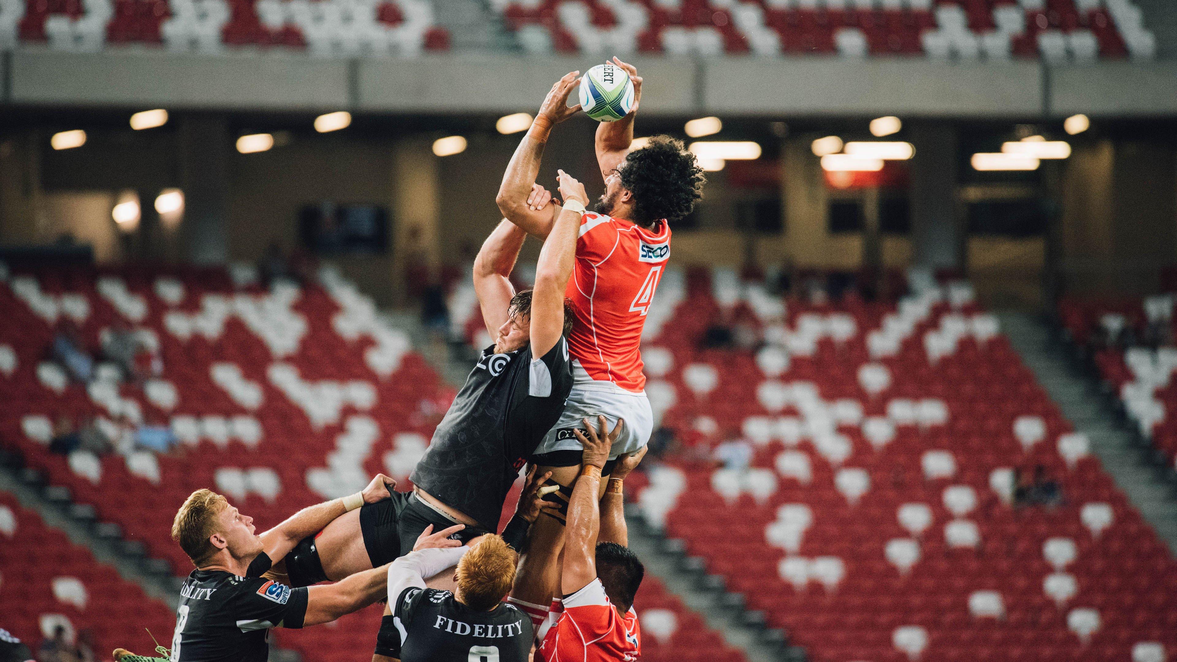 史蒂芬森独木难支，辽宁队内线优势变短板，惨遭逆转暴露体系隐忧